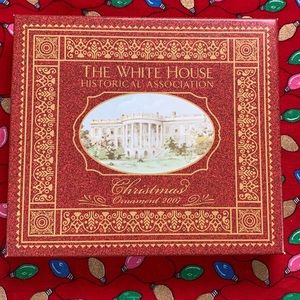 2007 White House Christmas Ornament.